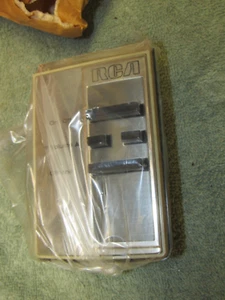 Vintage RCA TV Television 4 Button Remote Control 10T118 NEW IN BOX - Picture 1 of 5