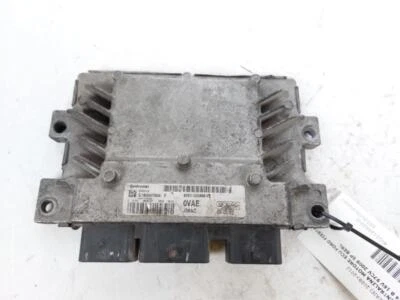 8V2112A650VE CENTRALINA MOTORE ECU FORD FIESTA VI (6° SERIE) 1.4 B 16V 97CV 2009 - Immagine 1 di 3