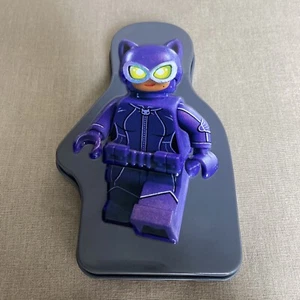 Lego Minifigure Catwoman / Robin  Batman Theme Tin Metal Box 5"x 3" Toy Storage - Picture 1 of 4