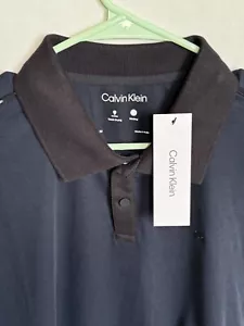 Camisa Polo Calvin Klein Negra Mediana Secado Rápido Absorbente Precio de Venta sugerido por el fabricante 69 USD - Imagen 1 de 11