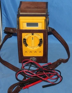 Multímetro digital industrial Beckman HD 100 con cables y estuche de transporte - Imagen 1 de 3