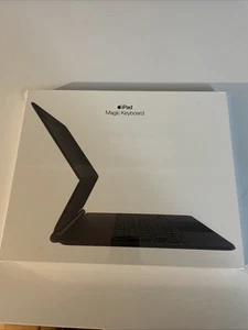 BRANDNEU FABRIKVERSIEGELT Apple Magic Keyboard für 12,9" iPad Pro 5. Gen - Bild 1 von 5
