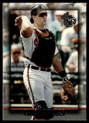 1995 Topps Embossed Chris Hoiles Baltimore Orioles #34 - Image 1 of 2
