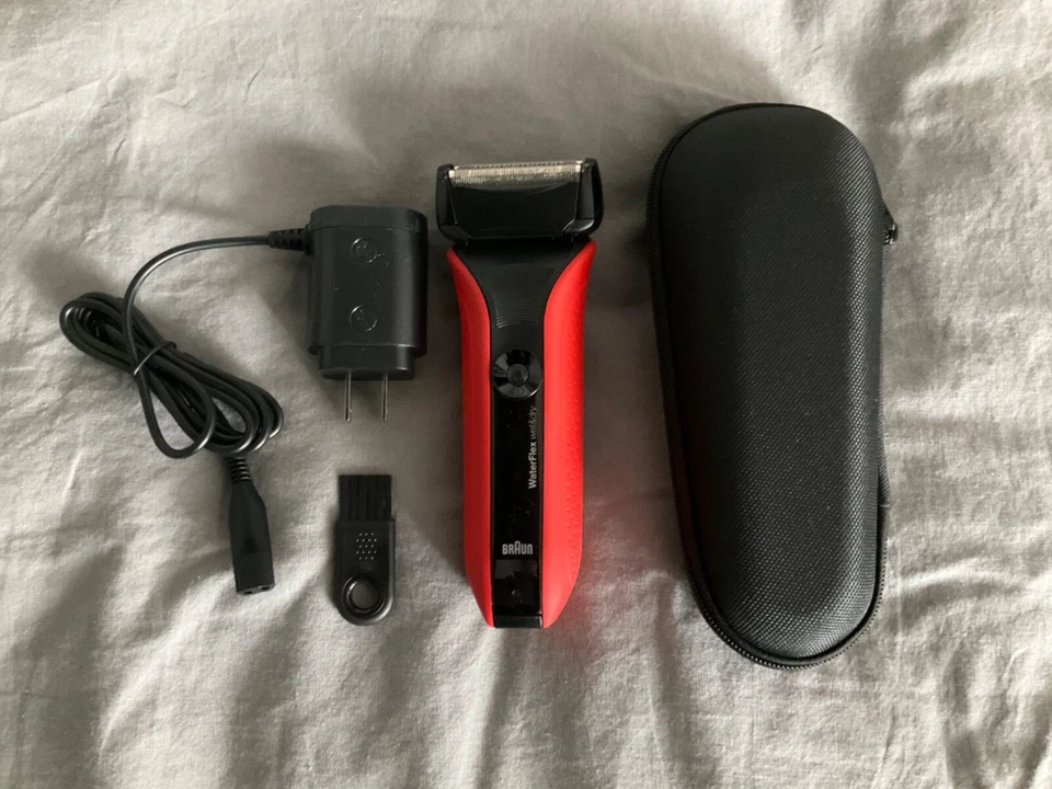 BRAUN WATERFLEX WF2S RED/ORANGE WET/DRY CORDLESS MENS FOIL SHAVER KIT TYPE 5760 - Image 1 of 4