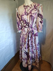 RAISHMA Midi-Kleid Flieder Rosa Blumen Halbarm Knopfleiste Gürtel Gr. 12 NEU - Bild 1 von 4