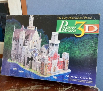 1994 Puzz 3D Alpine Castle 1000 Piece Milton Bradley 3D Puzzle Foto 1 de 4