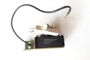 SQUARE D POTTER & BRUMFIELD CONTACTOR 52905-024-50  - Picture 1 of 12