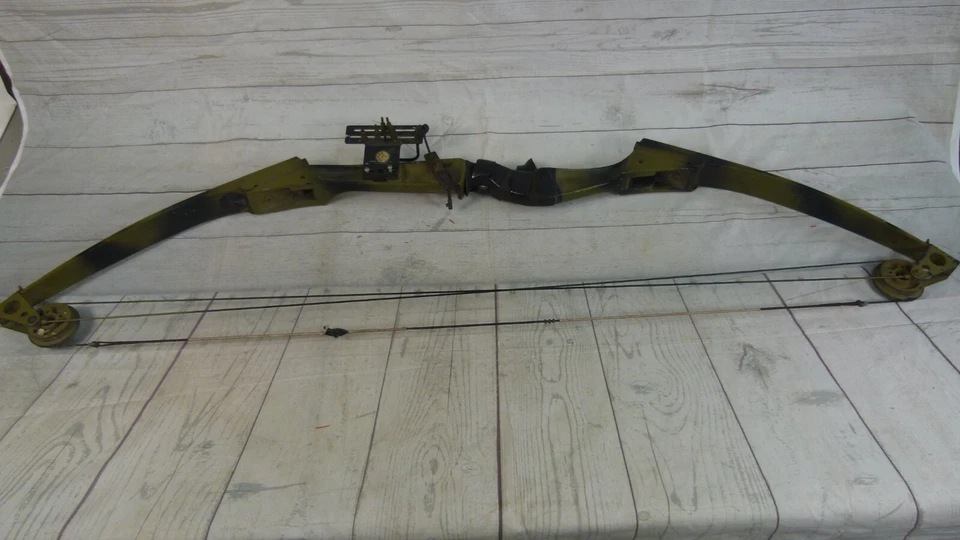 Arco composto Cobra Bixby Oklahoma - Imagem 1 de 4