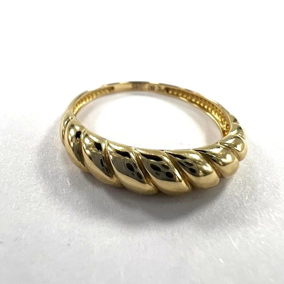 14K Yellow Gold Twisted Ring – Elegant, Smooth, and Delicate beautiful gift - Image 1 of 4