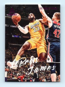 LeBron James (Pink Parallel) 2019-20 Panini Chronicles Luminance #162 LA Lakers - Imagen 1 de 2