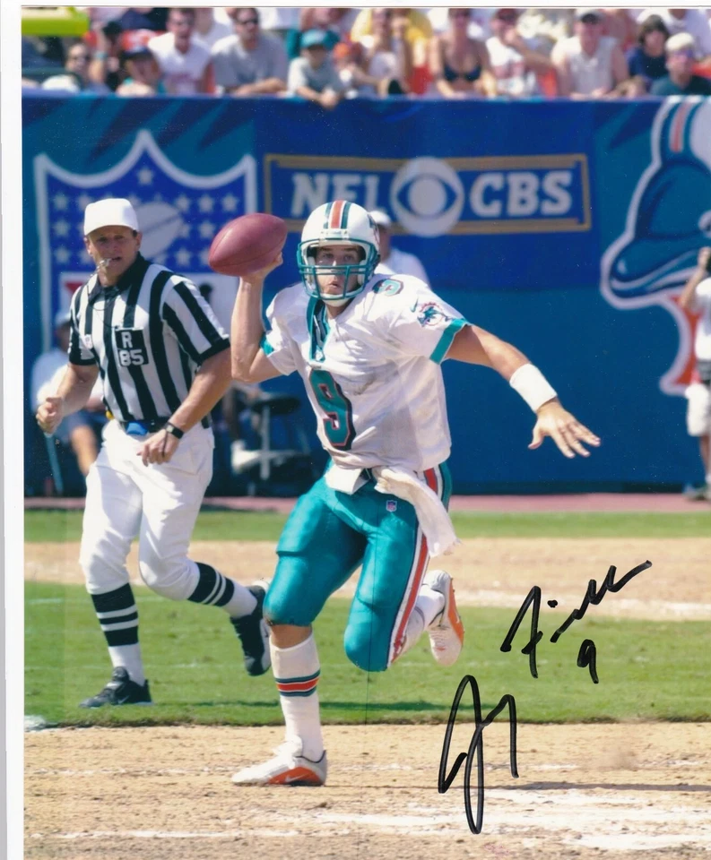 JAY FIEDLER  MIAMI DOLPHINS  ACTION SIGNED 8x10 - Imagem 1 de 1