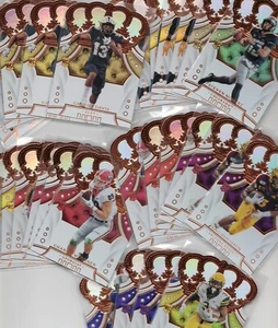 CRONACHE PANINI 2020 CORONA REALE DRAFT PICKS SCEGLI LA TUA CARD COLLEGE FOOTBALL - Foto 1 di 1