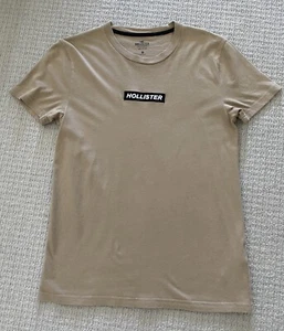 T-shirt da uomo Hollister logo marrone chiaro manica corta taglia XS - Foto 1 di 5