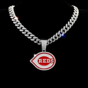 Gold / Silver Cincinnati Reds Pendant Necklace - Picture 1 of 4