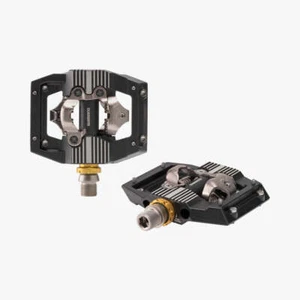 SHIMANO Saint PD-M821 SPD Clipless DH Pedals with Cleats - Picture 1 of 5