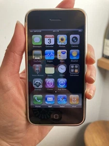 Apple iPhone 1st Generation - 8GB - Silver (O2) A1203 - Includes Box - Picture 1 of 24