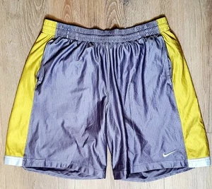 Pantalones Cortos Nike Deslumbramiento Baloncesto Tejido Para Hombre XL Gris Brillante/Dorado 9" Entrepierna 13" Elevación - Imagen 1 de 6