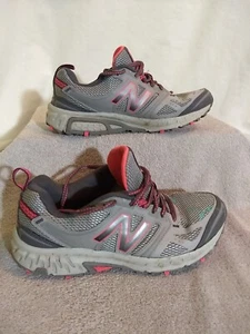 New Balance (WMNS) 412 v3 Gray Trail Running Shoes, Size: 9 D #JJ41+1 - Picture 1 of 9