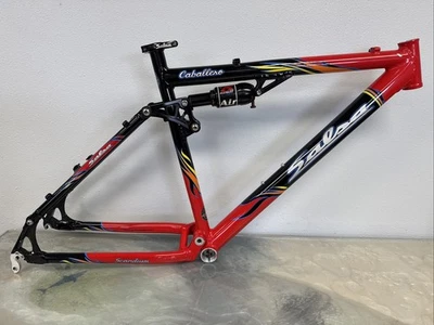 Cuadro de bicicleta de montaña Salsa Caballero suspensión completa quinto elemento amortiguador de aire medio Foto 1 de 4