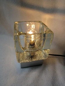 PUTZLER 70er Jahre Design Tischlampe Lampe Glas Kubus Cube auf Sockel 10x10x10cm - Picture 1 of 10