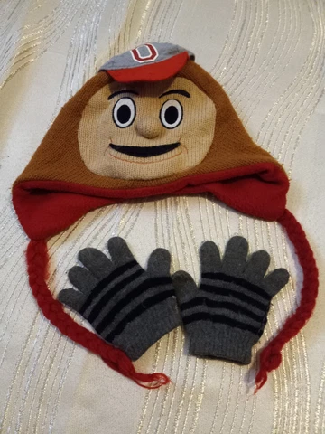 Ohio State Buckeye Brutus Baby/Toddler Hat and Gloves Cover