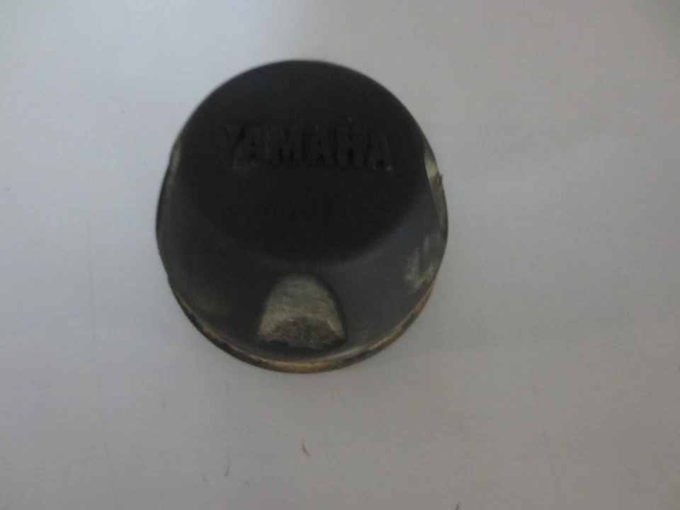 2000 Yamaha Big Bear 400 2wd ATV Used OEM One Wheel Dust Hub Cap Cover - Image 1 of 1