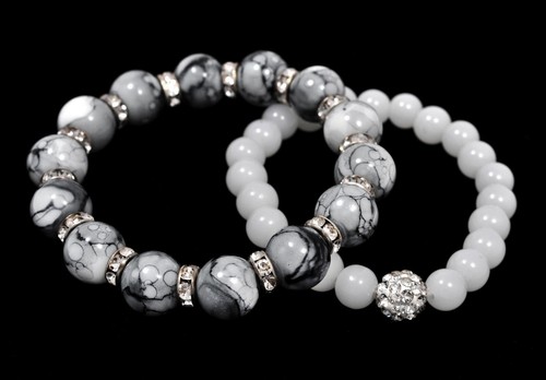 OFF WHITE 2 Bracciali Gioielli Moda Agata Come Vetro Strass Grigio Nero Bianco Perline