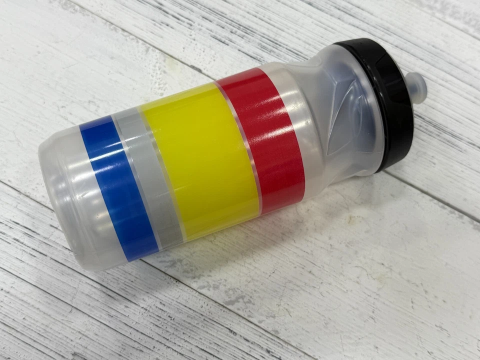 Botella de agua Look Proteam (translúcida) 650 ml Foto 1 de 4