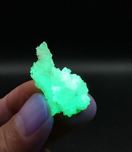 7.3g Natural Clear Green Phosphorescent Botryoidal Hyalite Opals Quartz Specimen