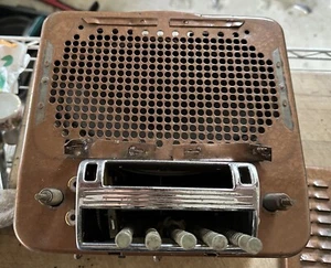 Rare 1930s & 1940s Era Chevrolet Vintage Tube Radio, Clean, C-41, Low Serial # - Bild 1 von 10