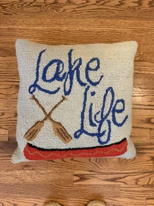 Needlepoint Crewel Kissen "Lake Life" 17@ x 27 Lake Kanu Paddel - Bild 1 von 3