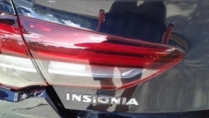 LUZ TRASERA IZQUIERDA VAUXHALL INSIGNIA B HATCHBACK 2018 INTERIOR 39148316 - Imagen 1 de 6