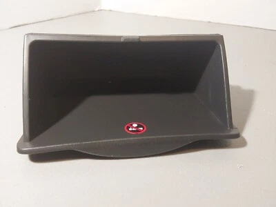 Ящик для хранения 2006 Pontiac Vibe - Изображение 1 из 4