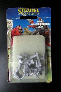 Fuera de existencia Ciudadela / Warhammer 40k Metal Paranoia PARA 2 Solucionadores de problemas Nuevo en caja - Imagen 1 de 2