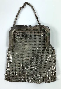Antica borsa da polso vintage anni 20 Whiting & Davis in rete metallica, necessita di riparazione - Foto 1 di 23