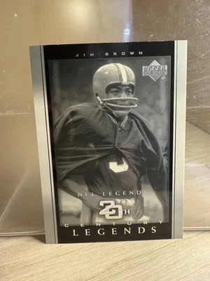 *1457/2500* 2000 Upper Deck Legends #94 Jim Brown TCL - Image 1 of 2