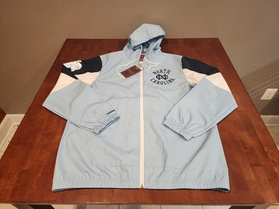 UNC North Carolina Tar Heels Mitchell & Ness College Vault cortavientos grande🔥 Foto 1 de 4