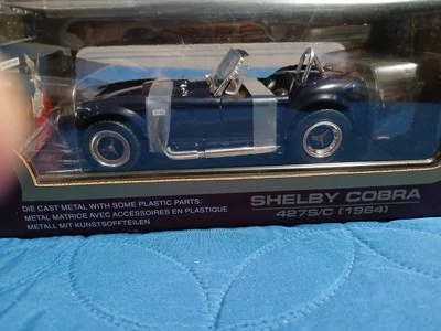 Colección de modelos Road Legends Shelby Cobra 427 S/C 1964 escala 1/18 Foto 1 de 4