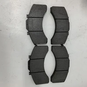 Genuine VECO Brake pad set 2992479 - Picture 1 of 2