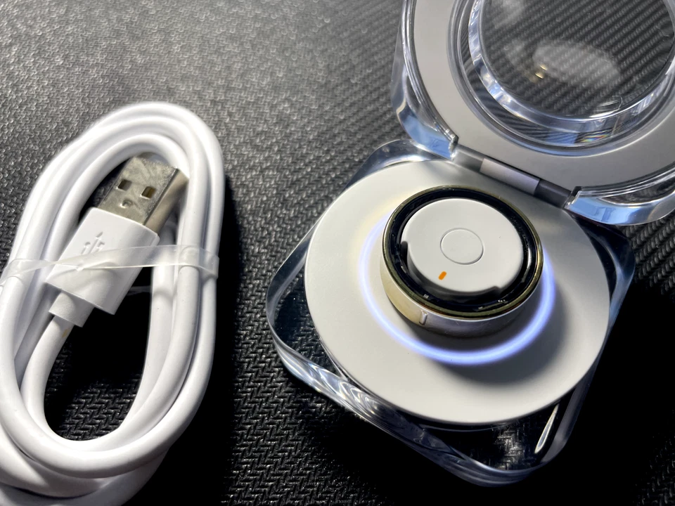 Anillo inteligente Samsung Galaxy dorado negro SM-Q503 Bluetooth tamaño 8 (G) Foto 1 de 4