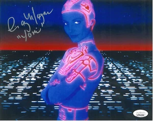 Cindy Morgan Autographed Photo with JSA - Picture 1 of 1