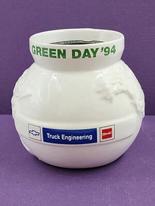 1994 Green Day Travel Master Raised World ASI 63940 GMC Trk Engineering Logo Mug - Picture 1 of 12