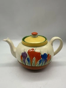 CLARICE CLIFF CROCUS GLOBE SHAPE TEAPOT CIRCA 1932 Tea For Six Size - Picture 1 of 7