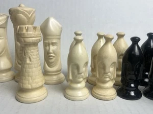 Incomplete Vintage Chess Set Ceramic Nice Details 26 pcs total - Picture 1 of 8
