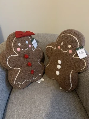 Kirkland's Gingerbread Niña y Niño Juego de Almohadas Nuevo con Etiquetas Foto 1 de 4
