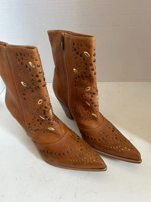 Botas occidentales Sundance New Horizons de cuero con tachuelas punta talla 41 amarillas Foto 1 de 4