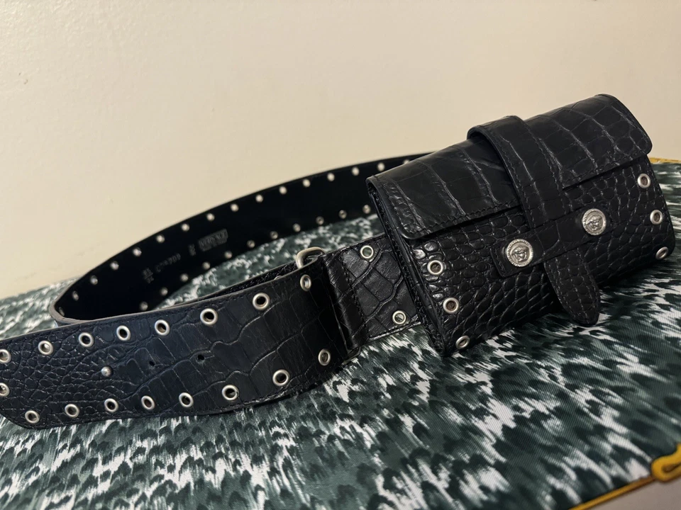 Bolso Cinturón Cabeza Medusa Remachado Cocodrilo Versace Muy Raro Foto 1 de 4