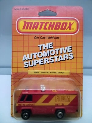 Matchbox Superfast / MB 143 - Airport Foam Monitor - Red & Yellow - Model x1 - Image 1 of 4