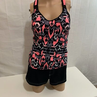 Conjunto de traje de baño corto y top tankini Zig Zag ZeroXposur para mujer talla pequeña Foto 1 de 4