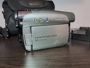 Sony DCR-HC35E MiniDV Digital Video Camera Handycam Camcorder - Picture 1 of 15